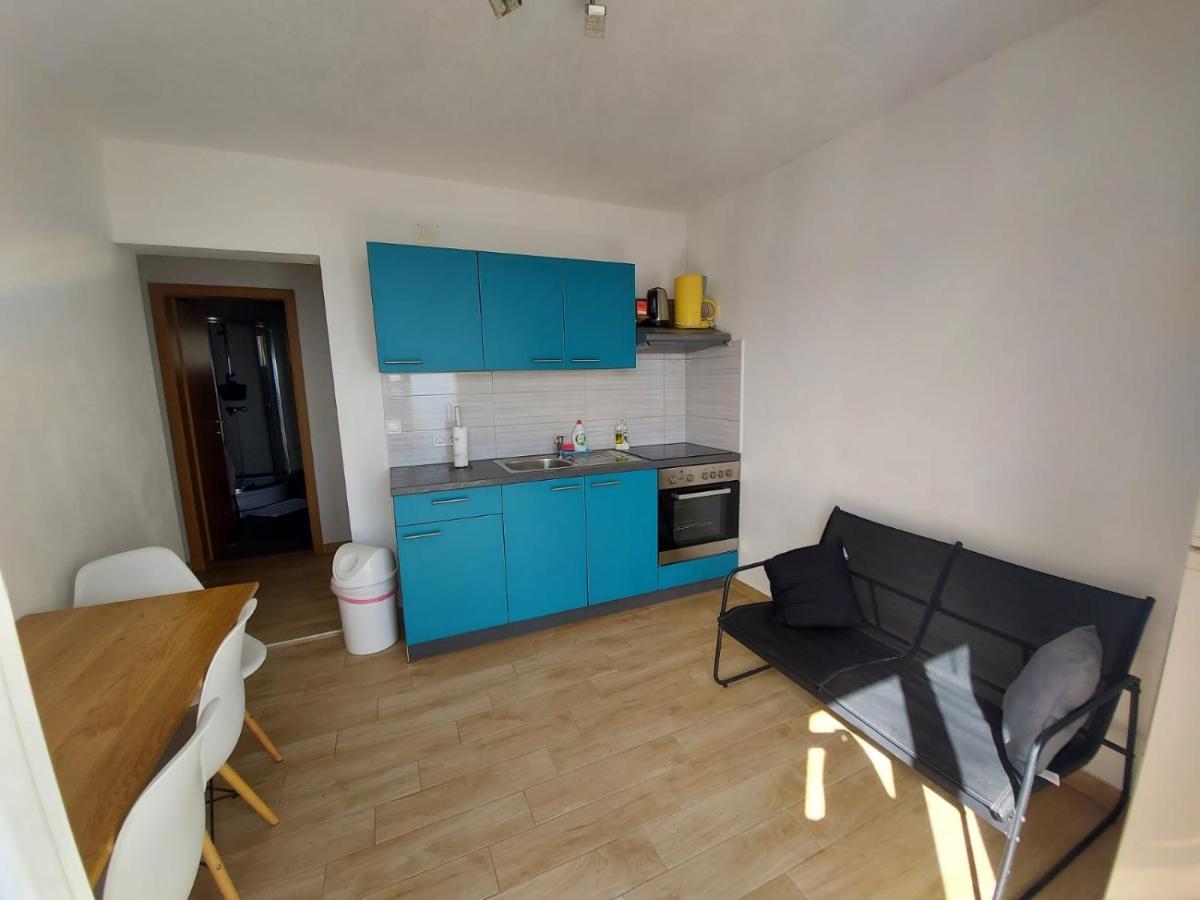 Frane Apartment Zavalatica Exterior foto